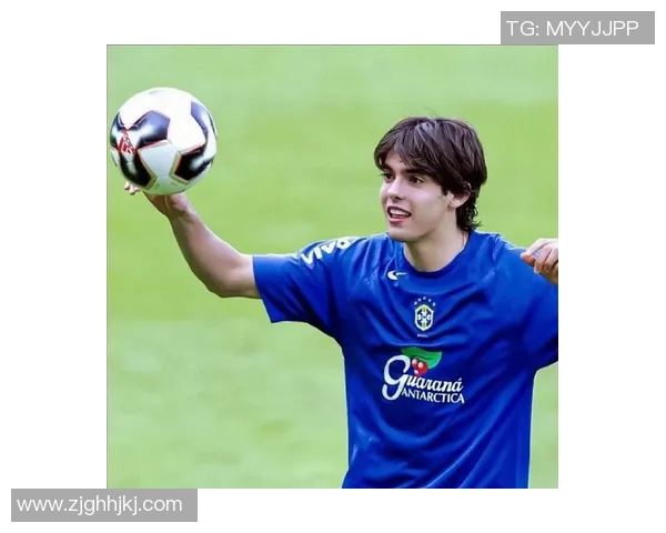 足球明星男人的魅力与风采揭秘，看看他们的精彩瞬间与经典照片