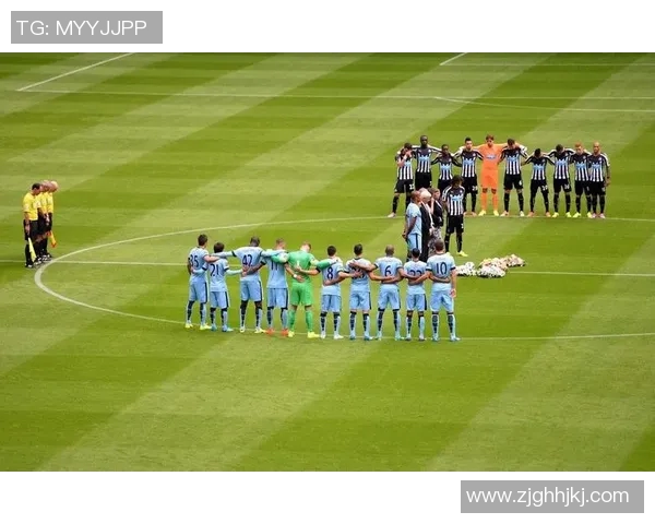 足球明星齐聚慰问C罗传递温暖与支持展现团结精神