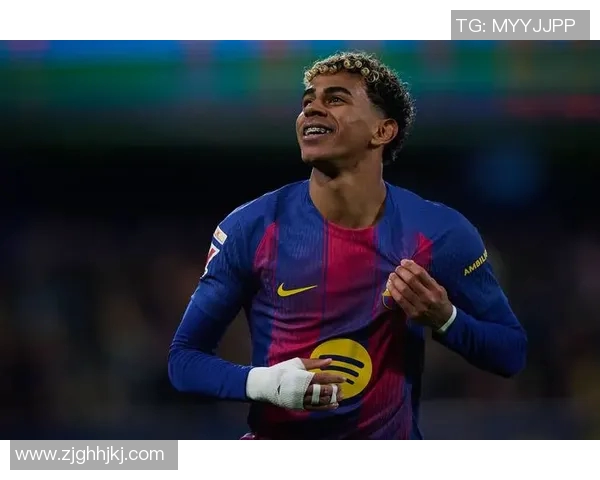 探索中国足球明星的风采与成就他们如何影响足球的发展与未来 探索中国足球明星的风采与成就他们如何影响足球的发展与未来